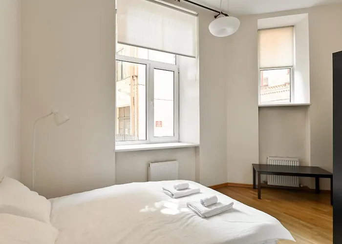 Spacious 82 M2 2 Bedroom Flat And Roof Terrace In The Heart Of Dzīvoklis *